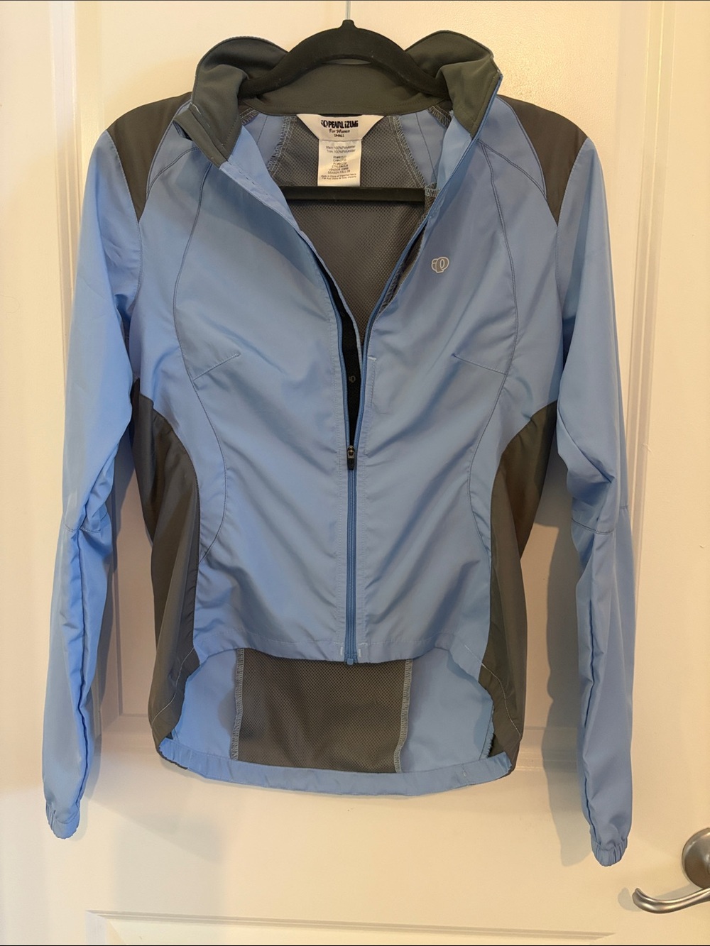 Pearl Izumi Light Blue and Gray Women’s Utility Jacket